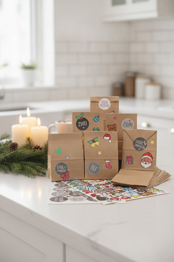 Adventskalender zum Befüllen Graue Wort-Zahlen – Küche