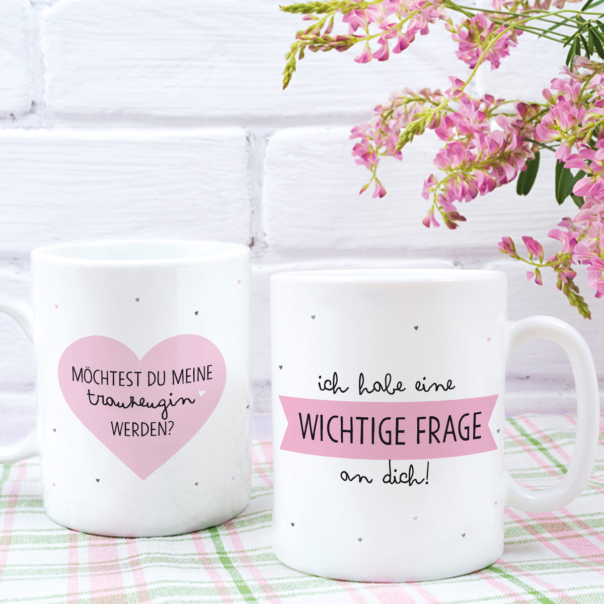 Auf diesem Bild ist folgendes zu sehen: Tasse You & Me als Geschenke Geschenkidee zu Geburtstag Jahrestag Danksagung  von OWLBOOK