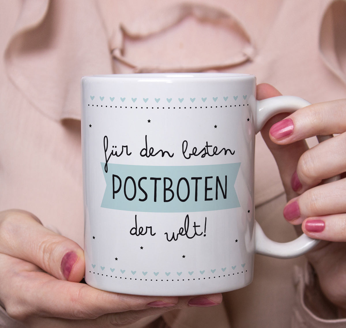 Auf diesem Bild ist folgendes zu sehen: Tasse Bester Postbote als Geschenke Geschenkideen zu Danksagung Abschied   von OWLBOOK